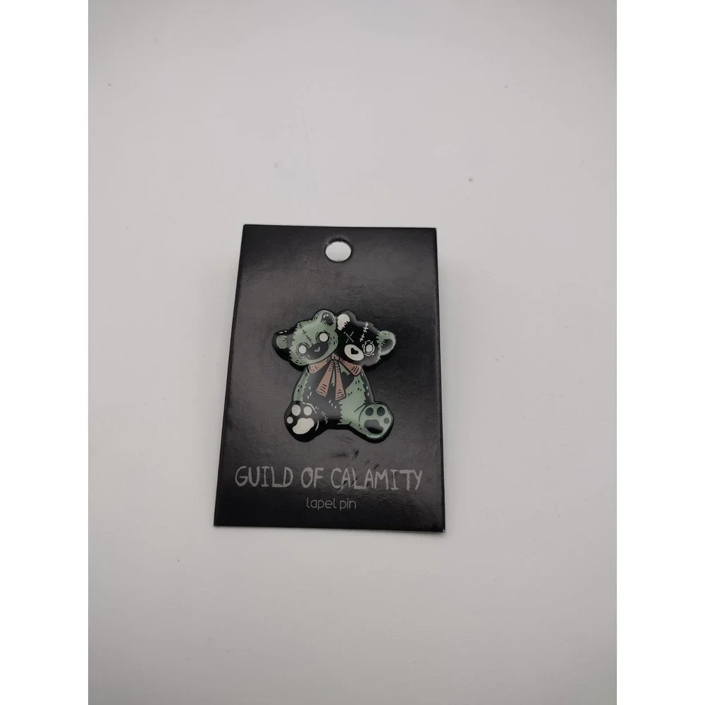 Guild of Calamity Two-Headed Bear Collectible Pinback Enamel‎ Pin